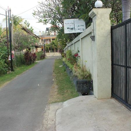 Kartika Villas Lovina  Exterior photo
