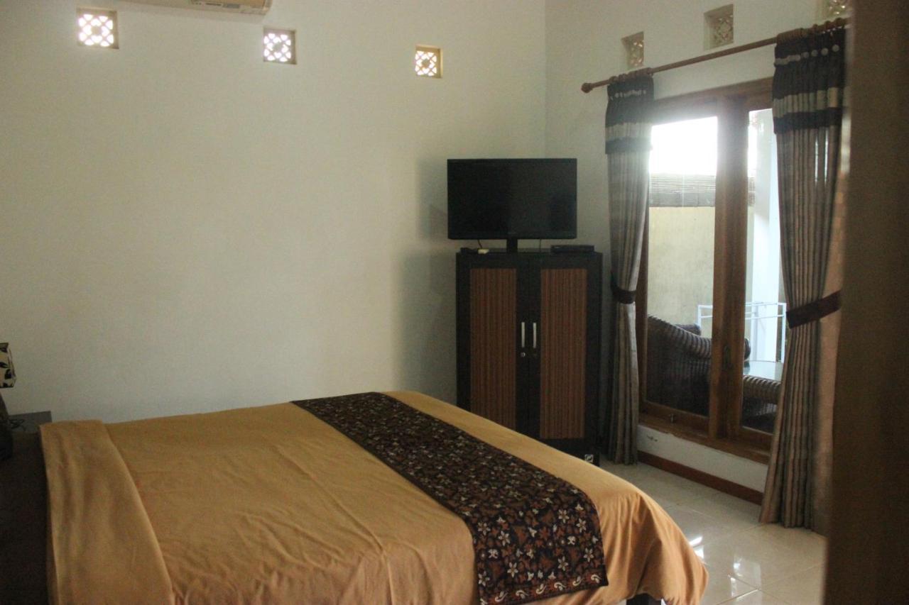 Kartika Villas Lovina  Exterior photo