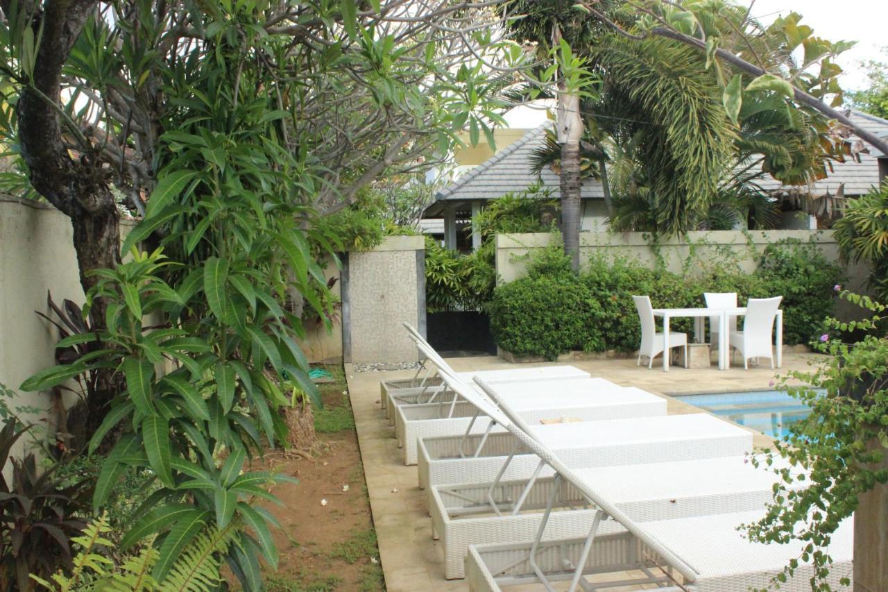 Kartika Villas Lovina  Exterior photo